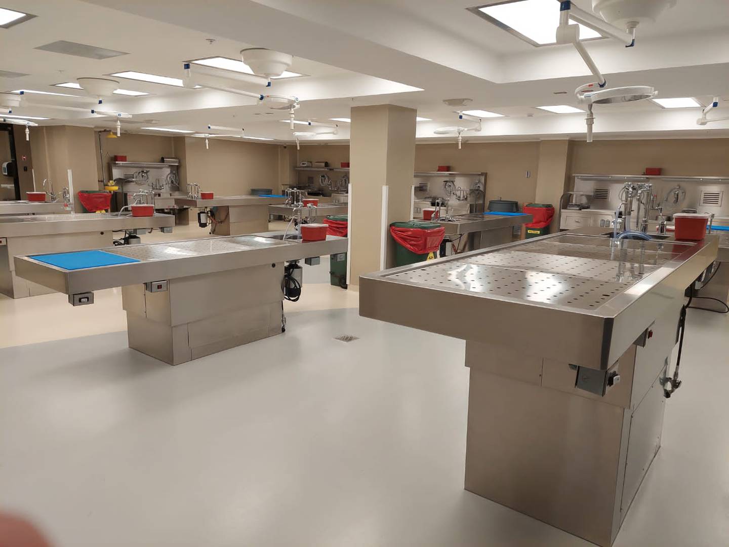 Remodelación y nuevas instalaciones de morgue judicial. Foto OIJ.